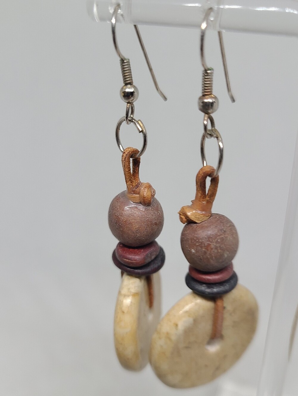 Trovaré Dangling Earrings - Picture 5 of 7